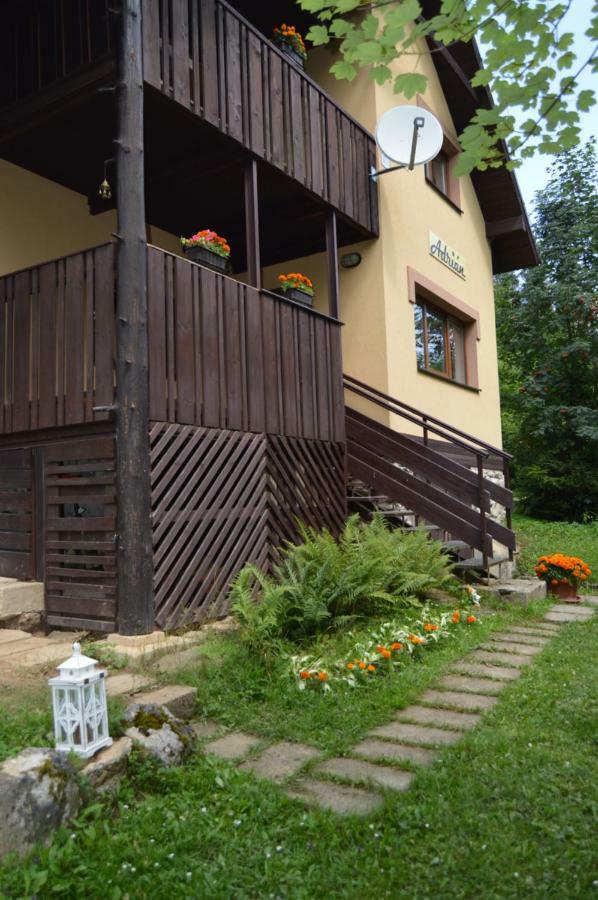 Chata Adrian Slovak Paradise Spišské Tomášovce Buitenkant foto